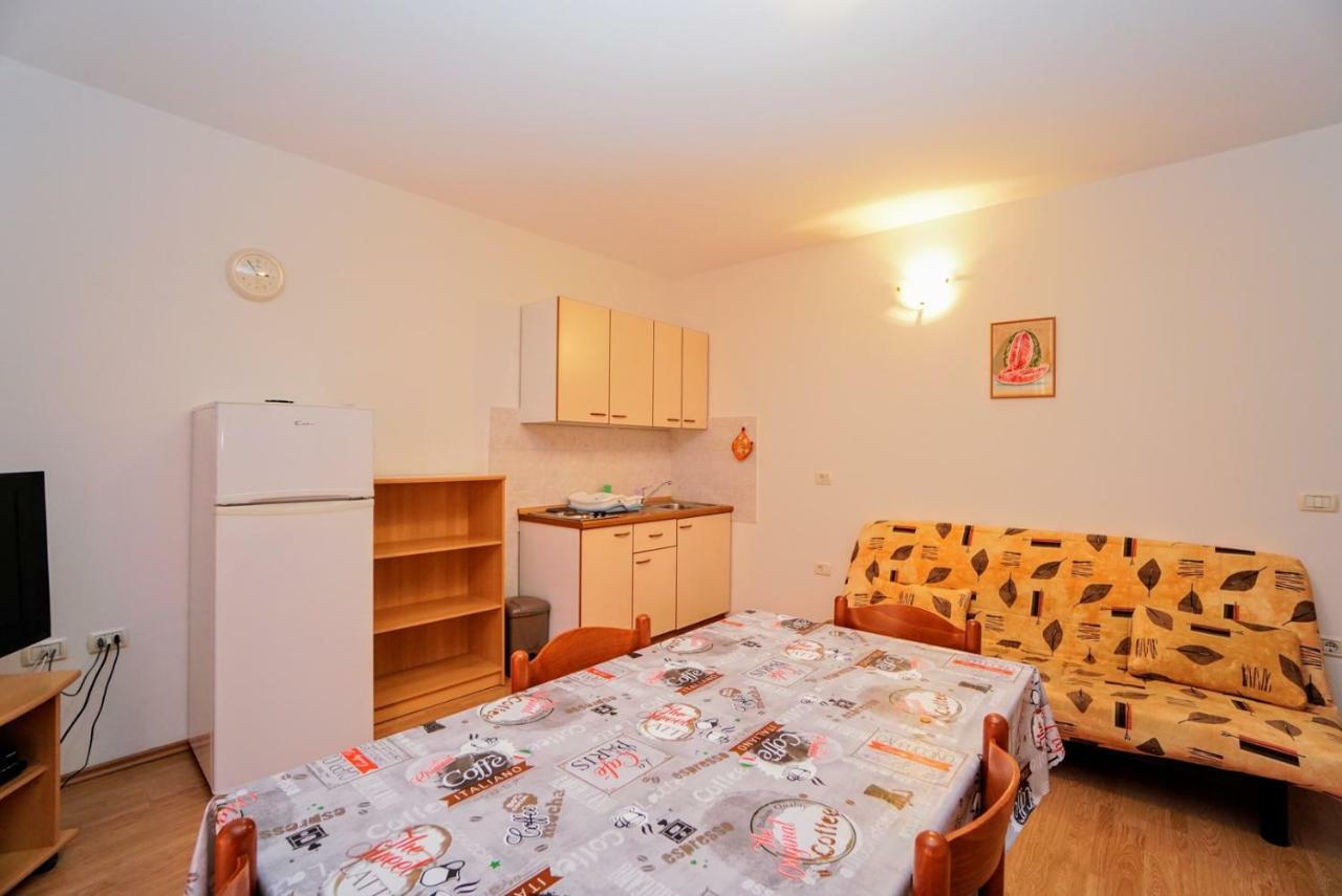 Apartment Daniela サヴドリア エクステリア 写真