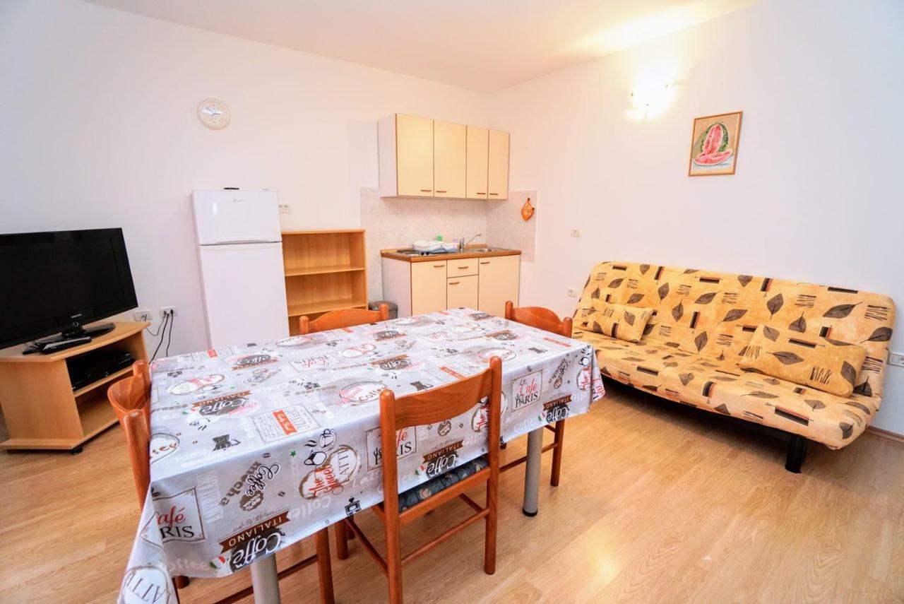 Apartment Daniela サヴドリア エクステリア 写真