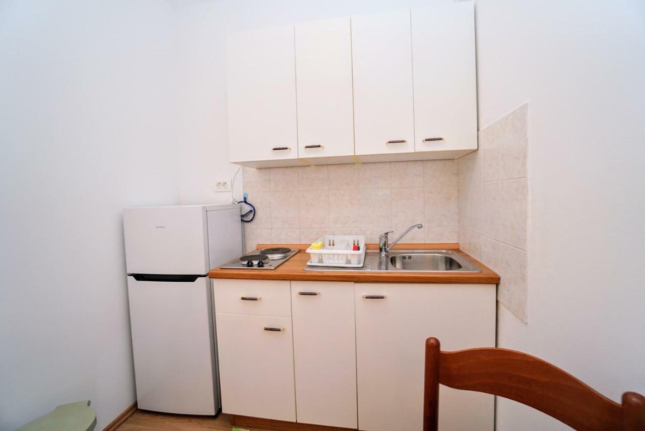 Apartment Daniela サヴドリア エクステリア 写真