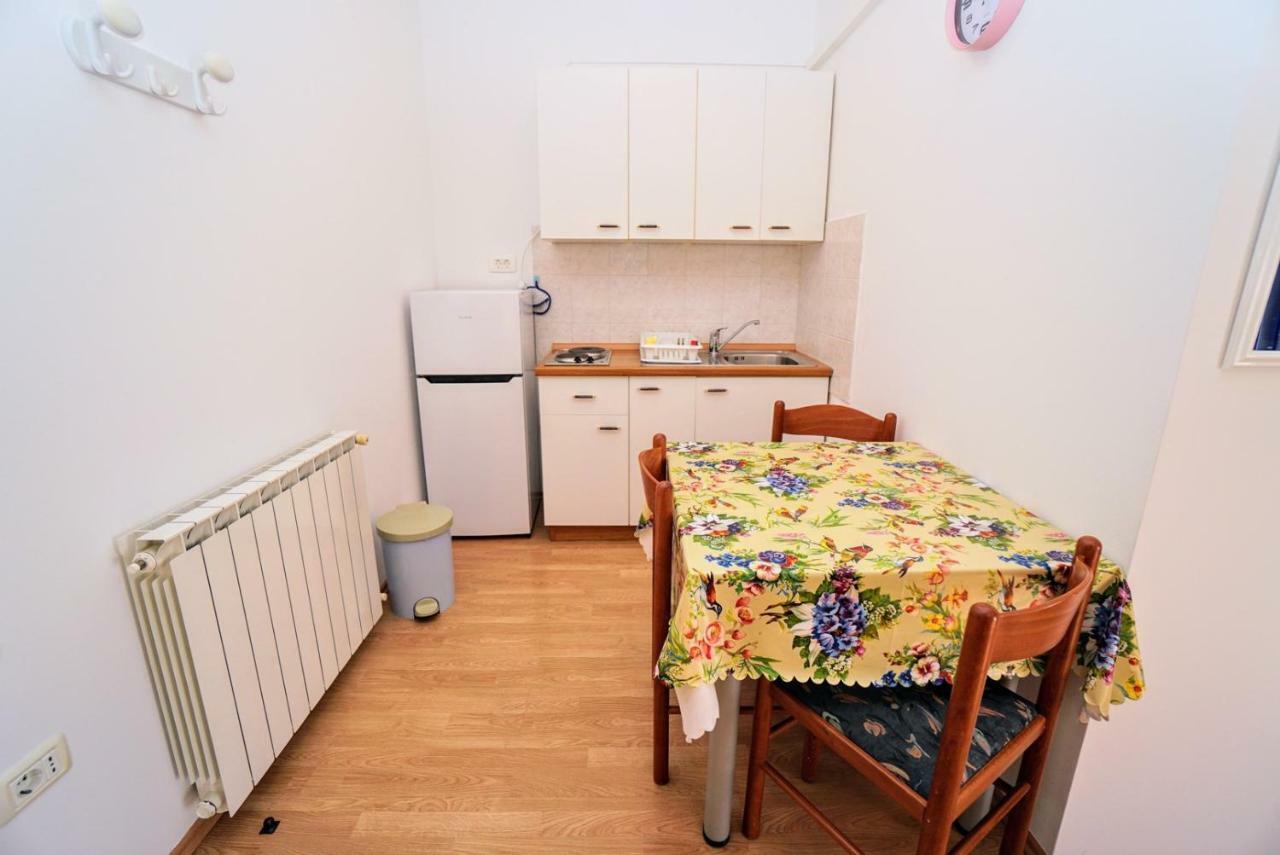Apartment Daniela サヴドリア エクステリア 写真